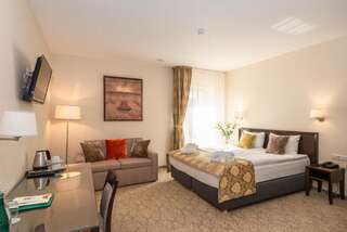 Отель Euterpe Hotel Клайпеда Двухместный номер бизнес-класса с 1 кроватью или 2 отдельными кроватями-4