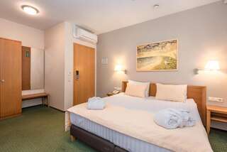 Отель Euterpe Hotel Клайпеда Двухместный номер бизнес-класса с 1 кроватью или 2 отдельными кроватями-9